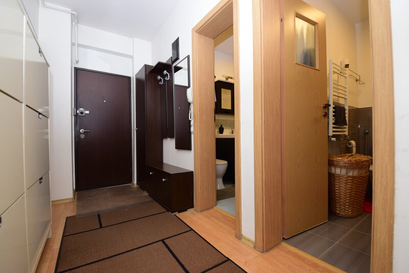 1 Decembrie, Pallady, 3 camere, bloc 2008, etaj 1/3, 2 parcari si boxa