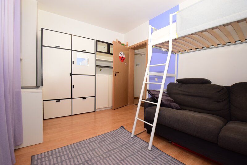 1 Decembrie, Pallady, 3 camere, bloc 2008, etaj 1/3, 2 parcari si boxa