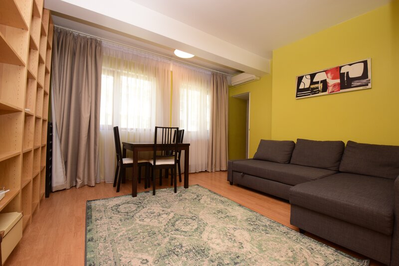 1 Decembrie, Pallady, 3 camere, bloc 2008, etaj 1/3, 2 parcari si boxa