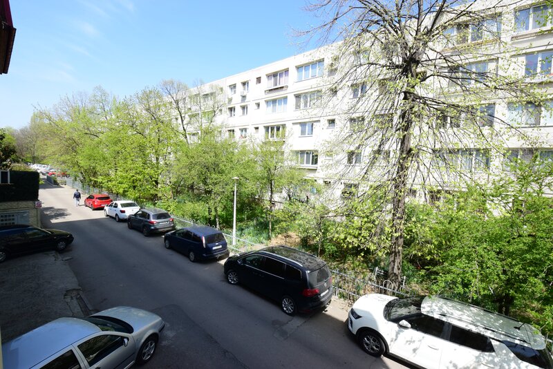 1 Decembrie, Pallady, 3 camere, bloc 2008, etaj 1/3, 2 parcari si boxa